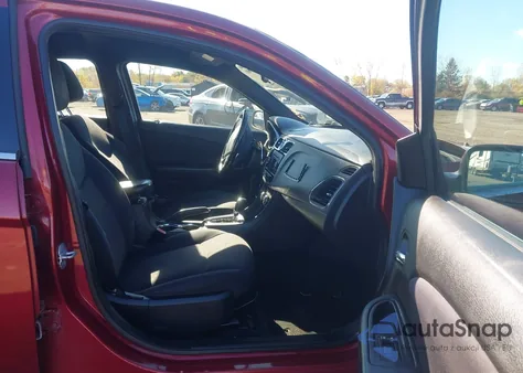 2013 Chrysler 200 Touring from USA, damaged, VIN 1C3CCBBG3DN556536